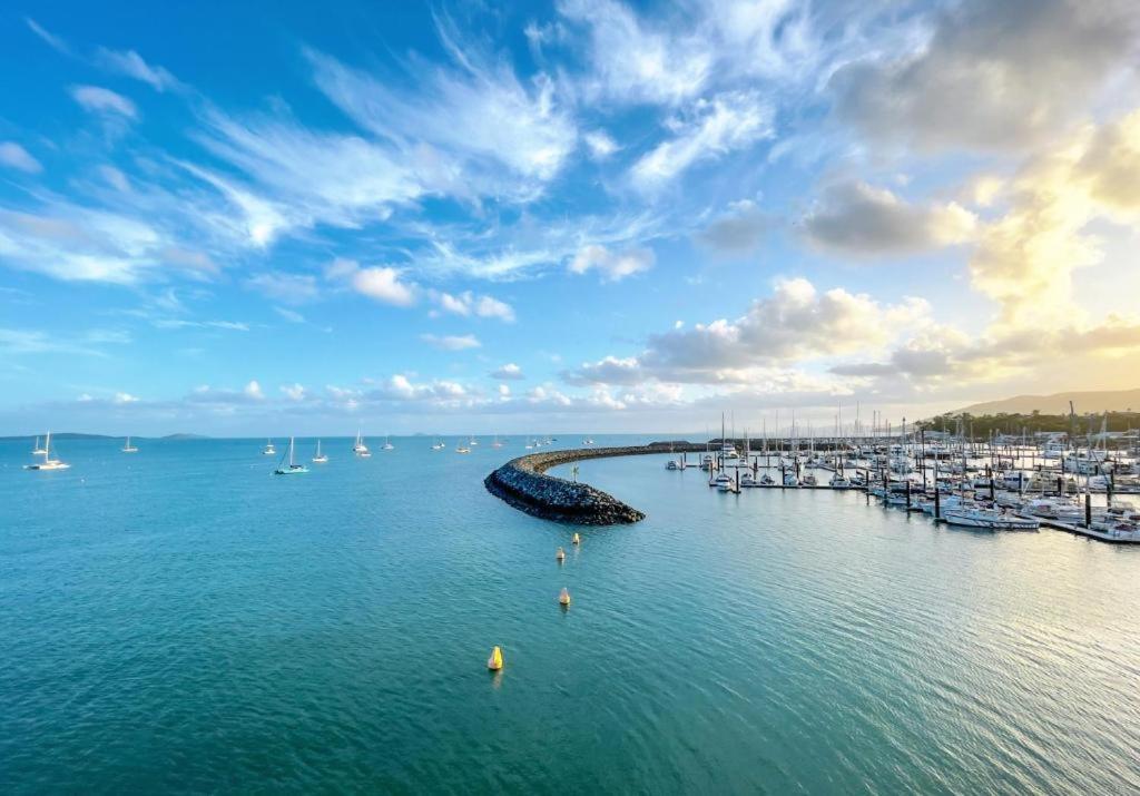 Peninsula Airlie Beach Exterior foto